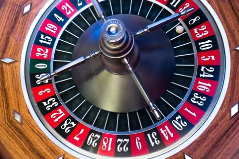 Roulette wheel and ball