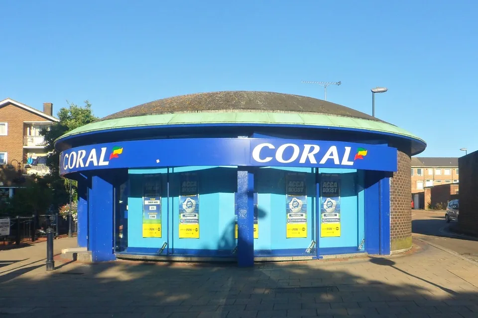 Coral Bookmaker, Cross Keys, Crawley
