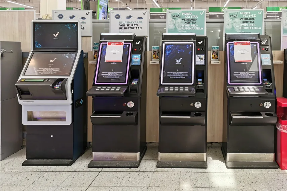 Pokie cabinet with the buttons lit